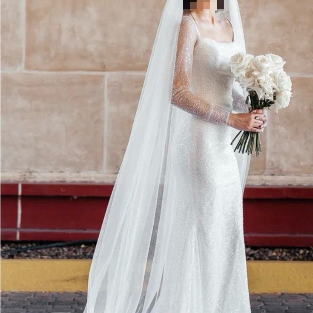 Elegant White Sparkly Wedding Dress 0-2 size